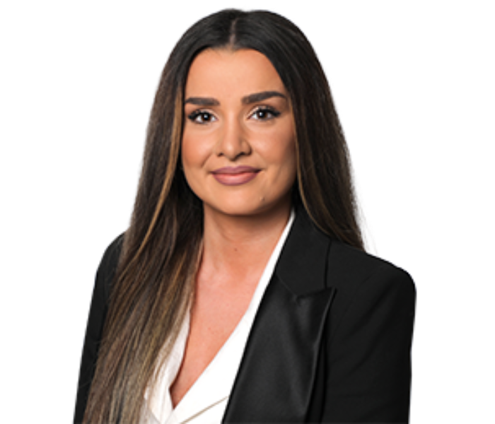 Demir Aylin - Bank BSU Portrait von Bank BSU Mitarbeiter Demir Aylin